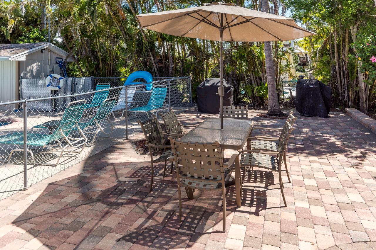 Gulf Breeze Condos Форт-Маєрс-Біч Екстер'єр фото