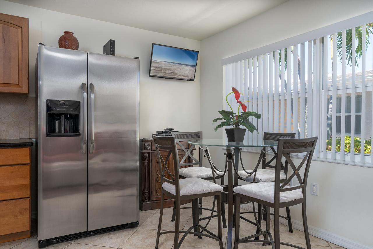 Gulf Breeze Condos Форт-Маєрс-Біч Екстер'єр фото