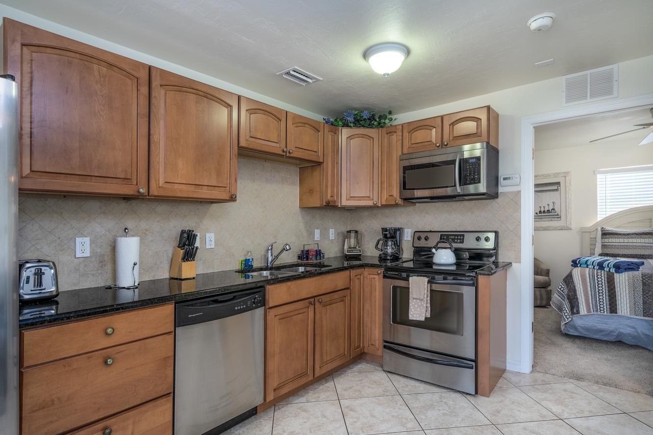 Gulf Breeze Condos Форт-Маєрс-Біч Екстер'єр фото